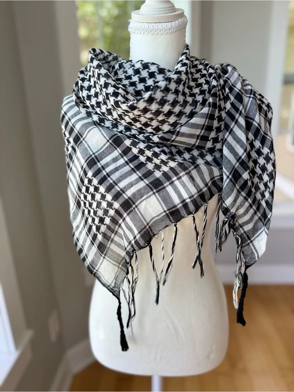 Vintage Black & White Plaid Woven Fringe Large Square Scarf Wrap